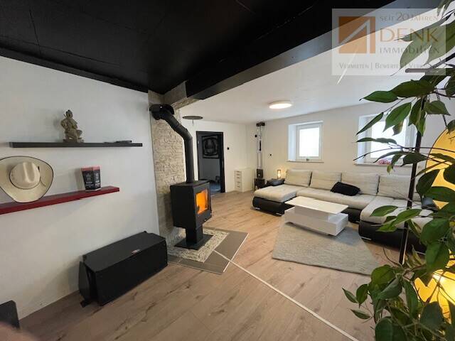 Einfamilienhaus Prichsenstadt Neudorf - 3 Zimmer, 80 m&sup2;, 193.000&euro; | Angebot:25940501