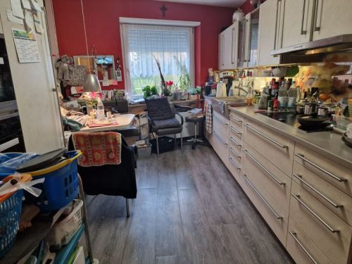 ZENTRUM Behindertengerechte 4-Zimmer-Eigentumswohnung mit Balkon in 97688 Bad Kissingen (ID 10489) - Etagenwohnung Bad Kissingen Bad Kissingen | Angebot:21532506