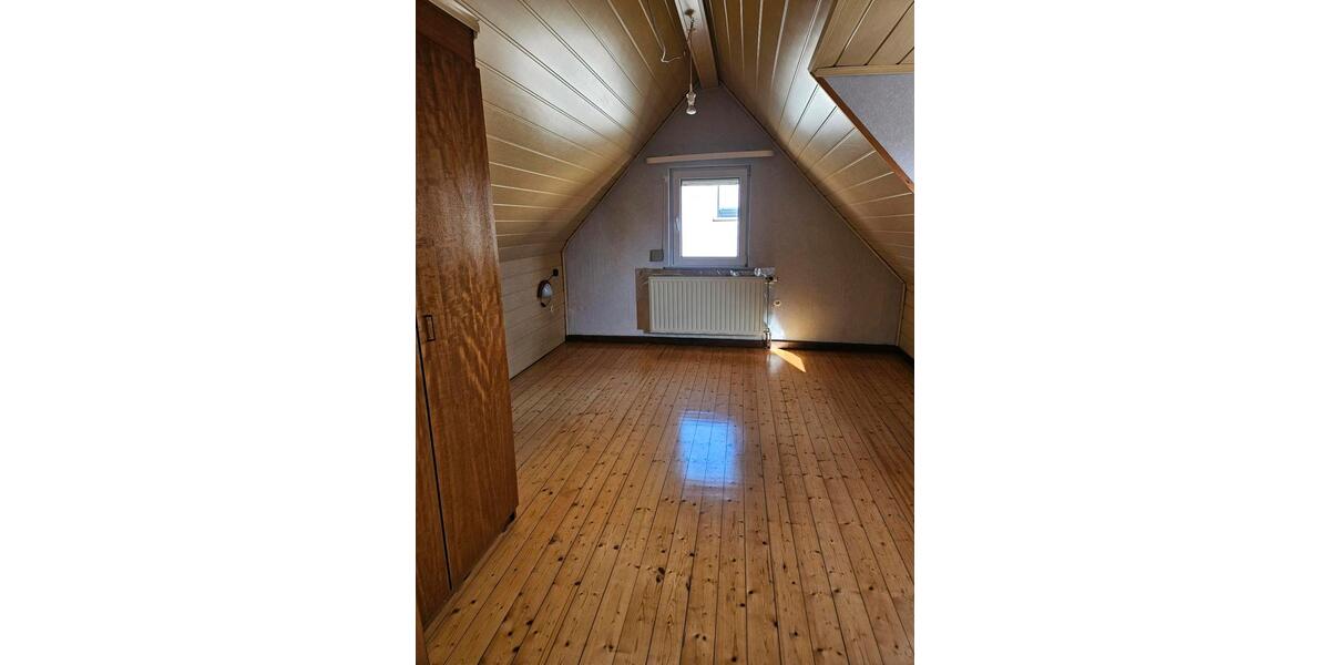 Maisonettenwohnung Hohenroth - 5 Zimmer, 96 m&sup2;, 950&euro; | Angebot:25792139