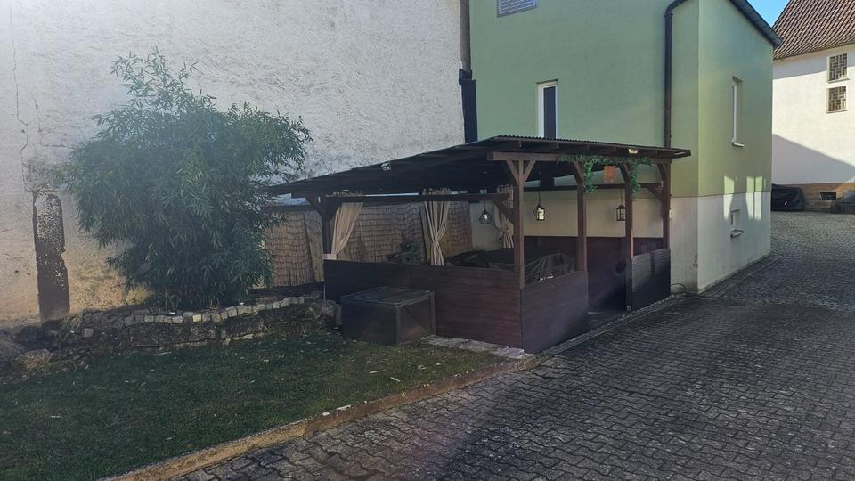 Erdgeschoßwohnung Euerdorf - 3 Zimmer, 114 m&sup2;, 1.000&euro; | Angebot:25650977