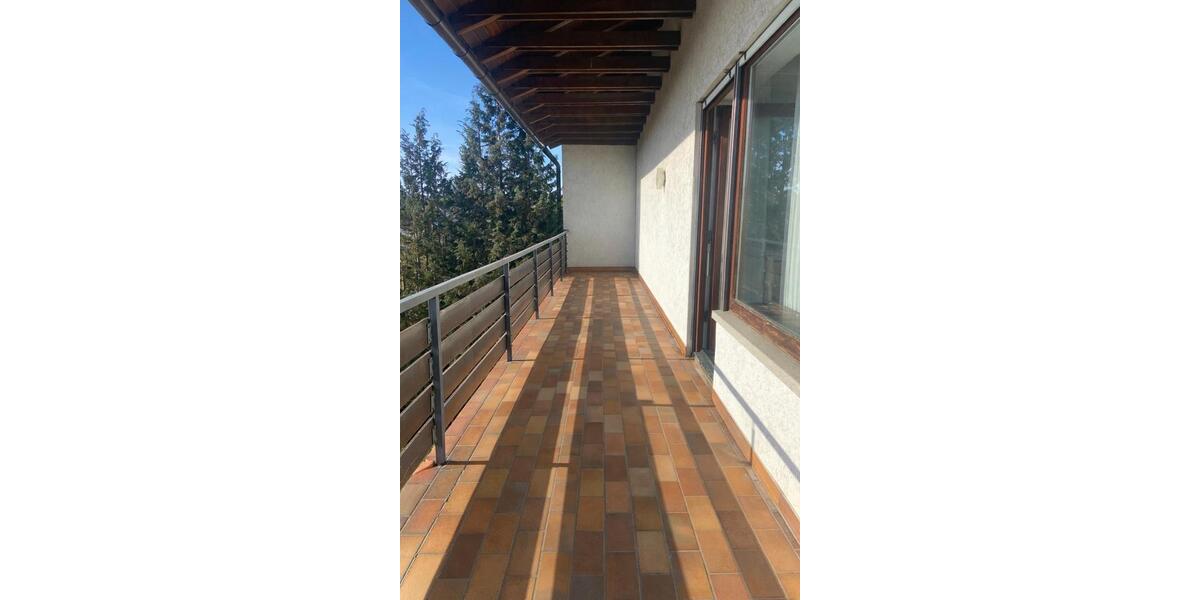 Einfamilienhaus Dittelbrunn - 6.5 Zimmer, 150 m&sup2;, 1.500&euro; | Angebot:26498256
