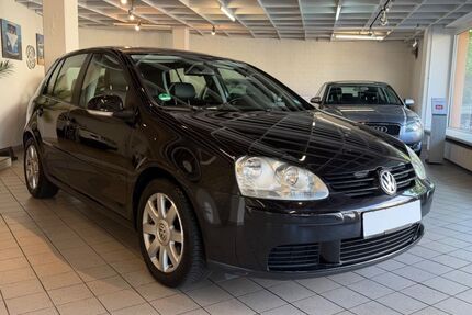 VW Golf 141.000 km 2.490 &euro; Schwanfeld 97523