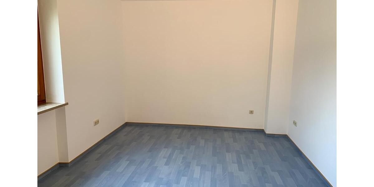 Etagenwohnung Volkach - 3 Zimmer, 91 m&sup2;, 349.000&euro; | Angebot:27002249