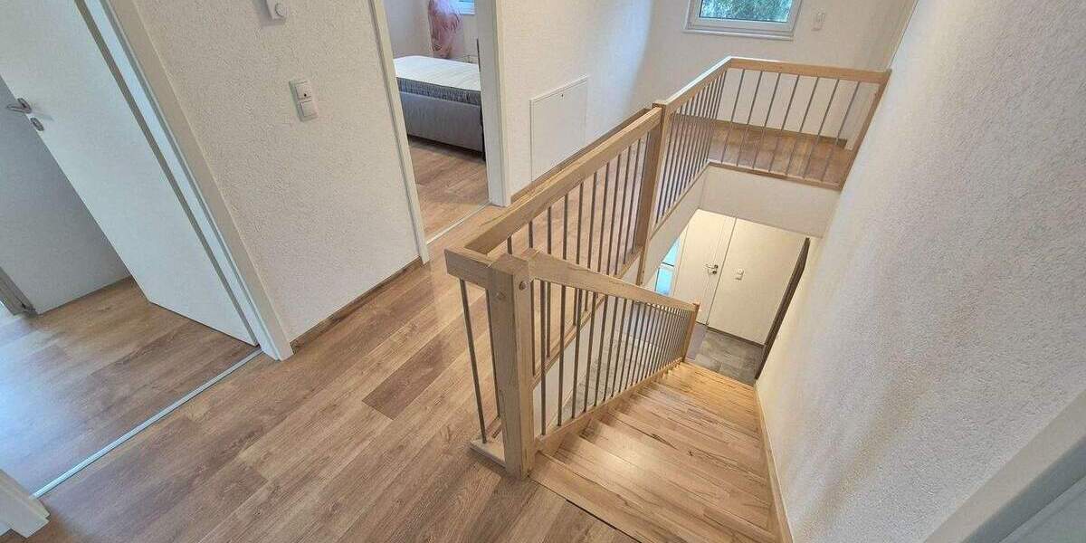 Einfamilienhaus Bad Kissingen - 6 Zimmer, 155 m&sup2;, 620.000&euro; | Angebot:25664868