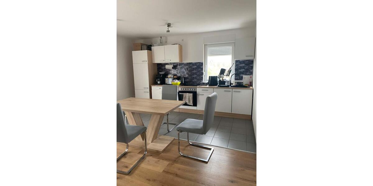 Etagenwohnung Sennfeld - 2 Zimmer, 555.555 m&sup2;, 1.500&euro; | Angebot:25941782