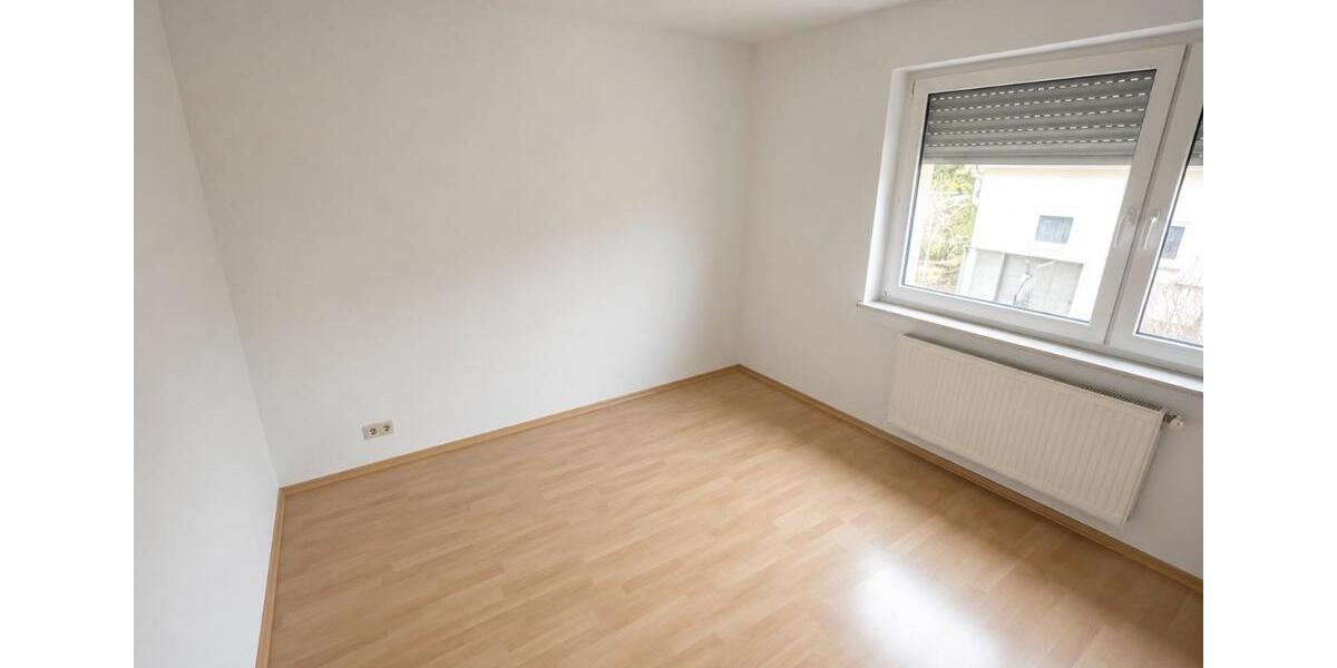 Etagenwohnung Dettelbach - 3 Zimmer, 72 m&sup2;, 230.000&euro; | Angebot:27018950