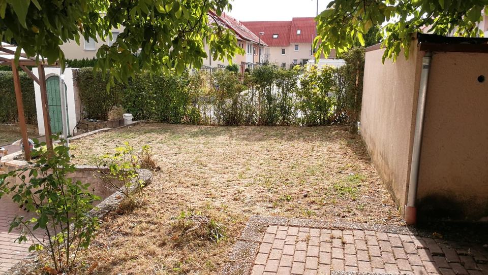 Erdgeschoßwohnung Schweinfurt Bellevue - 7 Zimmer, 300 m&sup2;, 450&euro; | Angebot:25634208