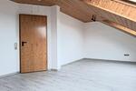 Dachgeschoßwohnung Gädheim - 3 Zimmer, 98 m&sup2;, 750&euro; | Angebot:24864276