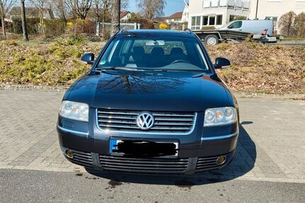 VW Passat Variant 189.000 km 3.700 &euro; Niederwerrn 97464