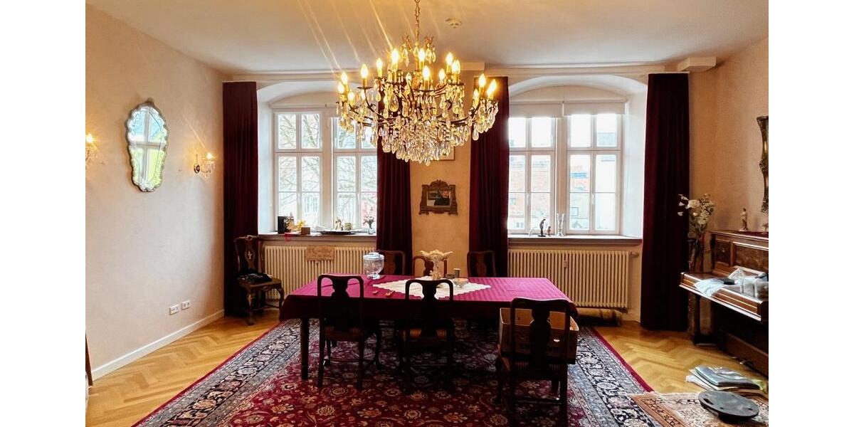 Etagenwohnung Gerolzhofen - 5 Zimmer, 150 m&sup2;, 1.237&euro; | Angebot:24877161