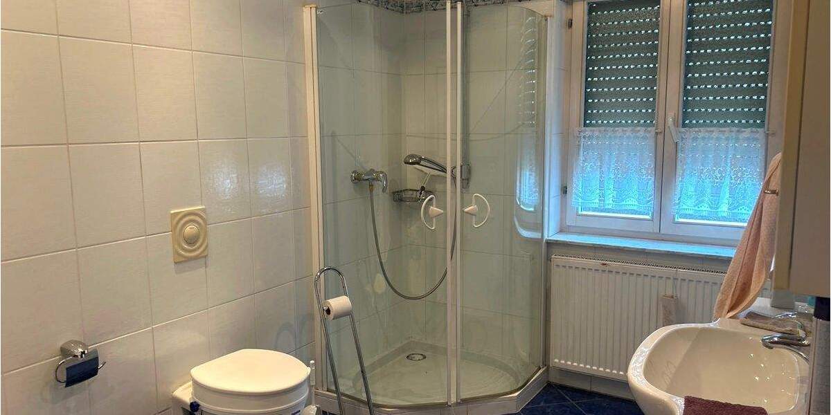 Einfamilienhaus Haßfurt Sylbach - 6 Zimmer, 120 m&sup2;, 219.000&euro; | Angebot:25729013