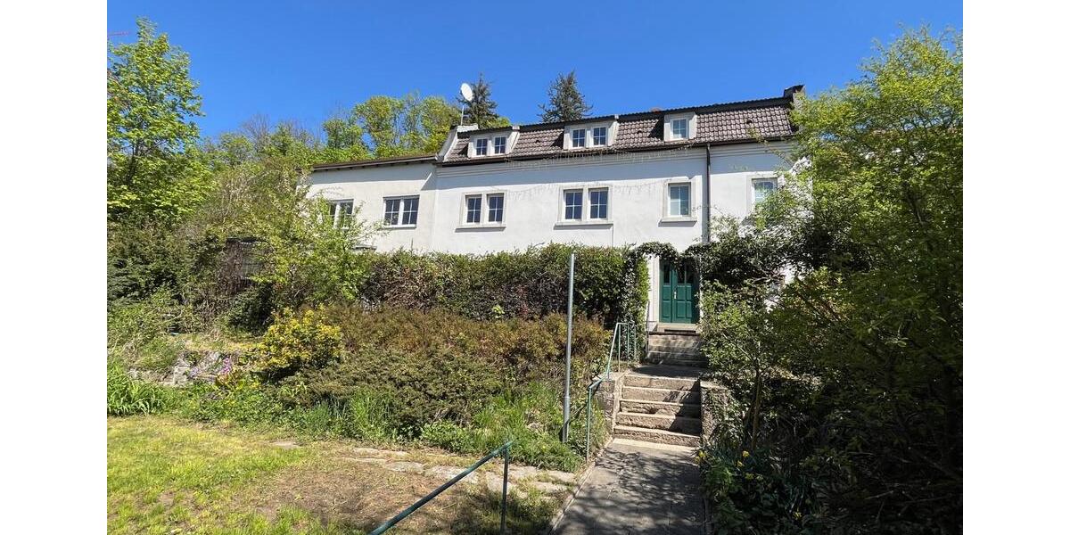 Einfamilienhaus Schweinfurt Haardt - 9 Zimmer, 182 m&sup2;, 399.000&euro; | Angebot:26517493