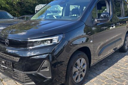 Opel Combo Life 1.020 km 25.280 &euro; Haßfurt 97437