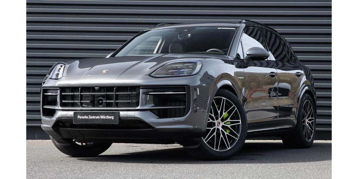 Porsche Cayenne 15.900 km 113.890 &euro; Estenfeld 97230