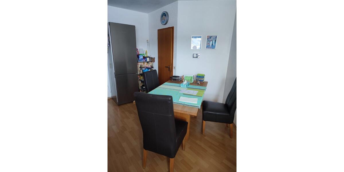 Etagenwohnung Volkach - 3 Zimmer, 89 m&sup2;, 800&euro; | Angebot:25059111