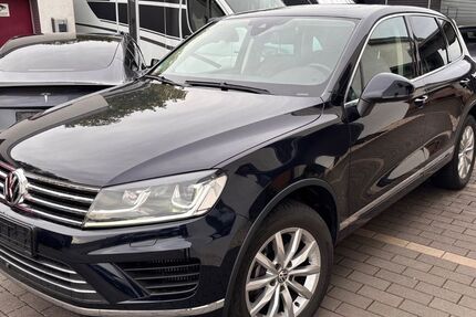 VW Touareg 179.400 km 16.880 &euro; Volkach 97332