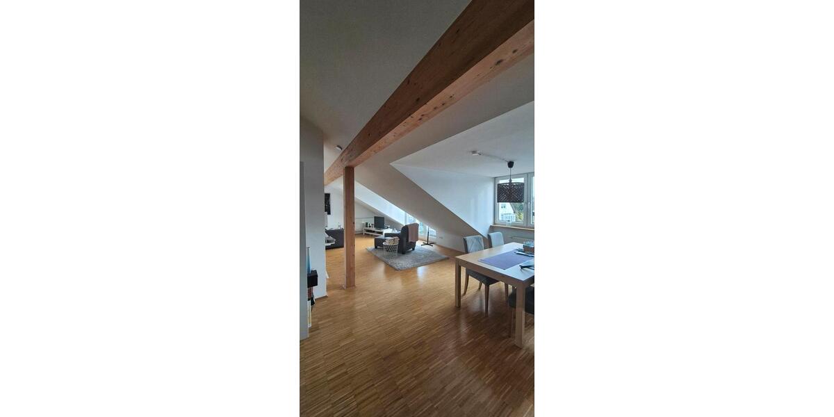 Dachgeschoßwohnung Gerolzhofen - 2 Zimmer, 66 m&sup2;, 850&euro; | Angebot:25872230