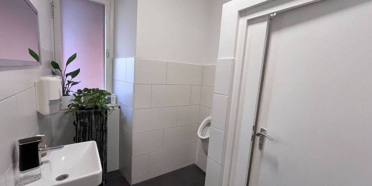 Mehrfamilienhaus, Wohnhaus Schweinfurt Nordwestlicher Stadtteil - 1.850.000&euro; | Angebot:25727996