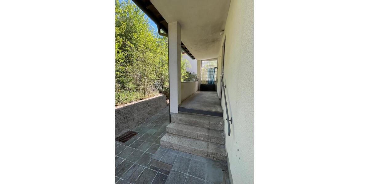 Einfamilienhaus Schweinfurt Haardt - 9 Zimmer, 182 m&sup2;, 399.000&euro; | Angebot:26517493
