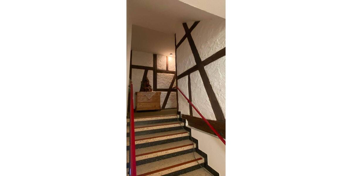 Mehrfamilienhaus, Wohnhaus Volkach - 9 Zimmer, 415.000&euro; | Angebot:25669925