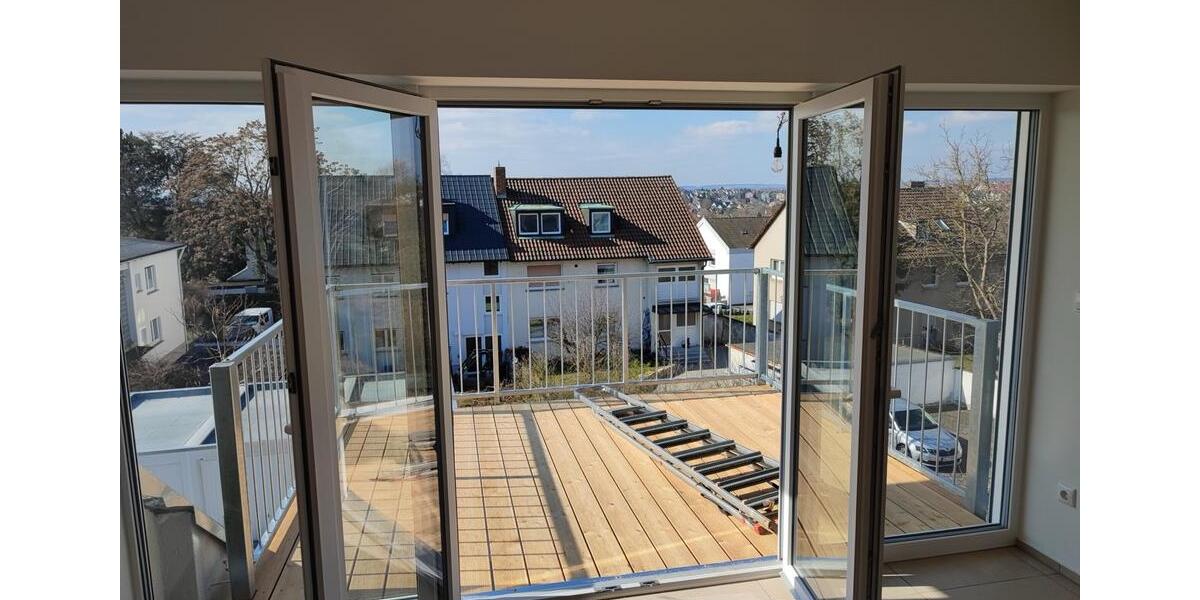 Dachgeschoßwohnung Schweinfurt Haardt - 3 Zimmer, 80 m&sup2;, 1.150&euro; | Angebot:25292318