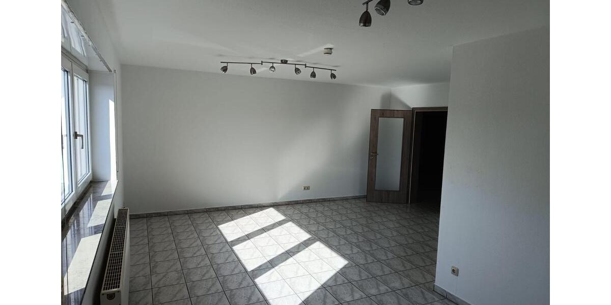 Etagenwohnung Schweinfurt Gartenstadt - 2 Zimmer, 67 m&sup2;, 945&euro; | Angebot:25627041