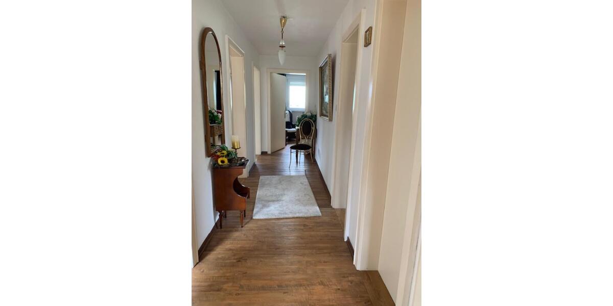 Einfamilienhaus Hammelburg - 6 Zimmer, 140 m&sup2;, 330.000&euro; | Angebot:25811509