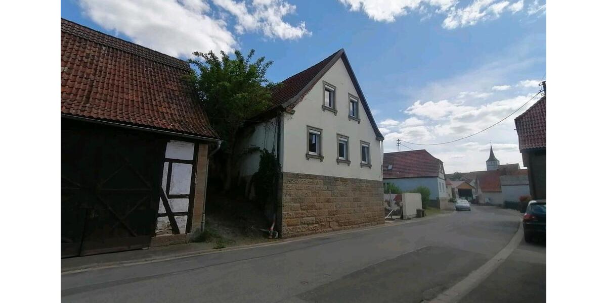 Einfamilienhaus Hofheim in Unterfranken - 3 Zimmer, 125 m&sup2;, 60.000&euro; | Angebot:26051317