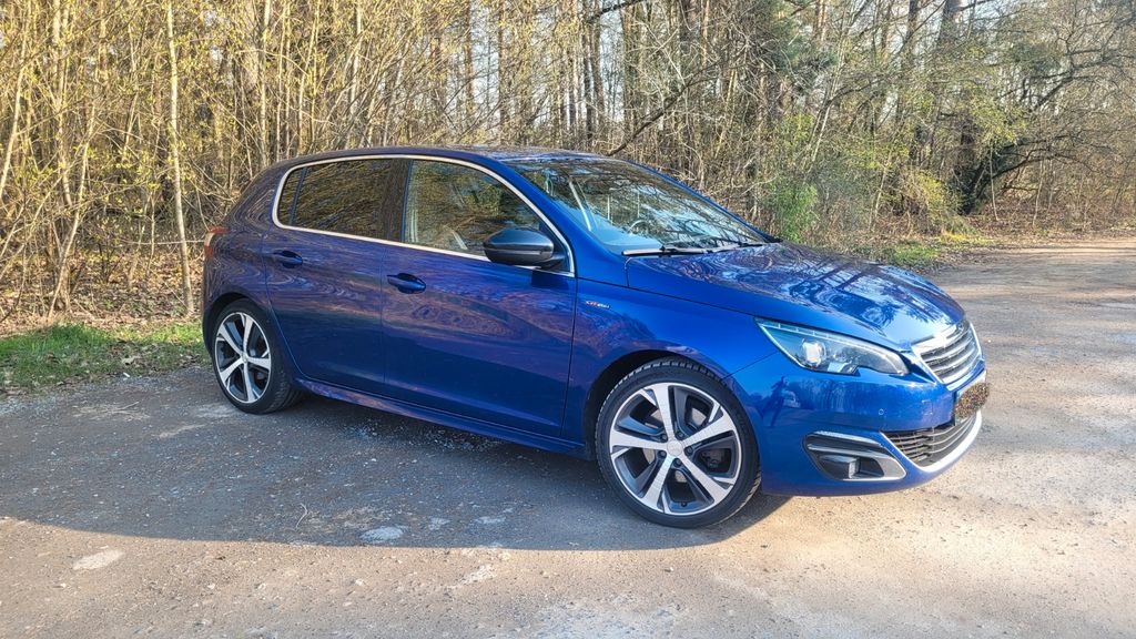 Peugeot 308 120.000 km 11.400 &euro; Schwebheim 97525
