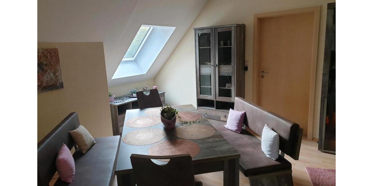 Etagenwohnung Schwarzach am Main - 4 Zimmer, 120 m&sup2;, 1.200&euro; | Angebot:26036592