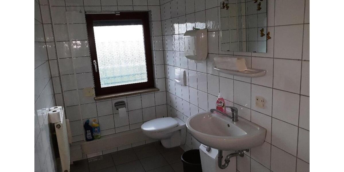 Gewerbeobjekt Oberthulba - 1.550&euro; | Angebot:24774110