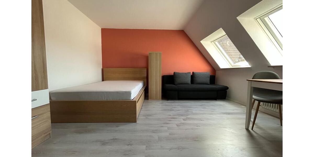 Dachgeschoßwohnung Dittelbrunn - 1 Zimmer, 30 m&sup2;, 550&euro; | Angebot:26047339