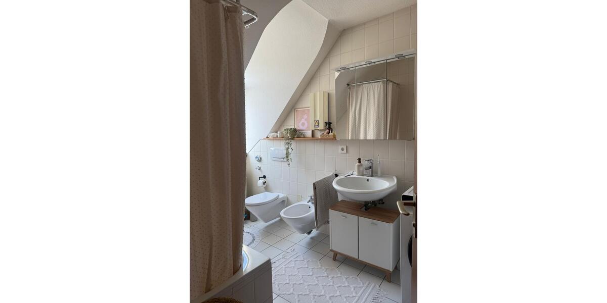 Etagenwohnung Schweinfurt Gartenstadt - 3 Zimmer, 70 m&sup2;, 650&euro; | Angebot:26039837