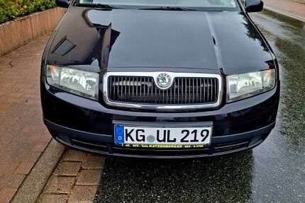 Skoda Fabia 242.000 km 850 &euro; Eltingshausen 97714