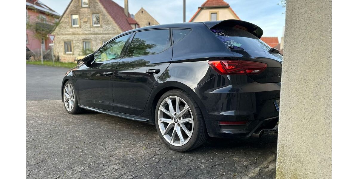 Seat Leon 90.000 km 13.200 &euro; Zeil a. Main 97475