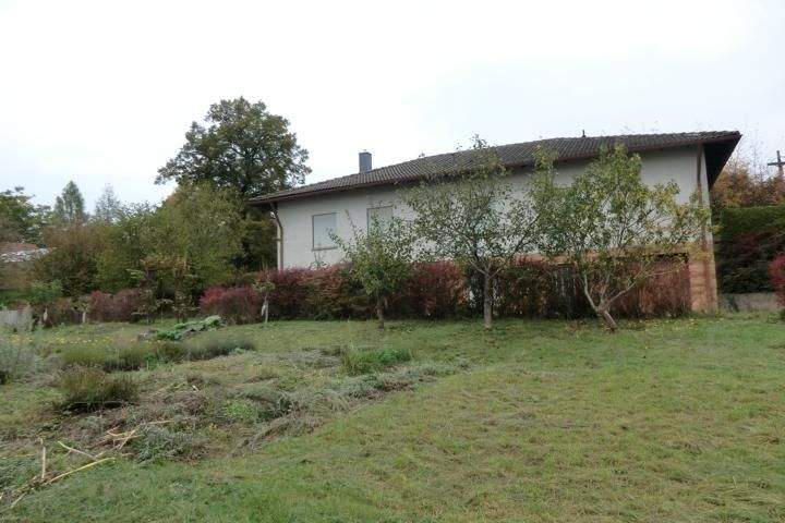 Einfamilienhaus Stadtlauringen - 5 Zimmer, 155 m&sup2;, 325.000&euro; | Angebot:25747530