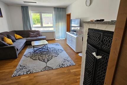 Wohnung Bergtheim - 3 Zimmer, 75 m&sup2;, 800&euro; | Angebot:26615828