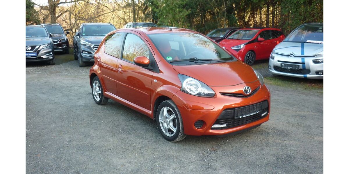 Toyota Aygo (X) 78.400 km 5.500 &euro; Estenfeld bei Würzburg 97230