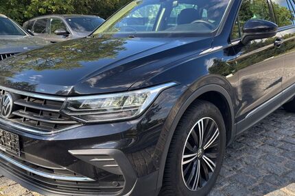 VW Tiguan 72.277 km 24.880 &euro; Haßfurt 97437