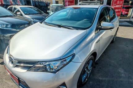 Toyota Auris 71.800 km 13.900 &euro; Sommerach 97334