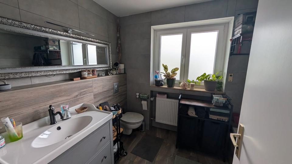Einfamilienhaus Gädheim - 7 Zimmer, 166 m&sup2;, 379.000&euro; | Angebot:27034440