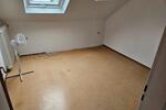 Dachgeschoßwohnung Hohenroth - 2.5 Zimmer, 65 m&sup2;, 470&euro; | Angebot:26033540