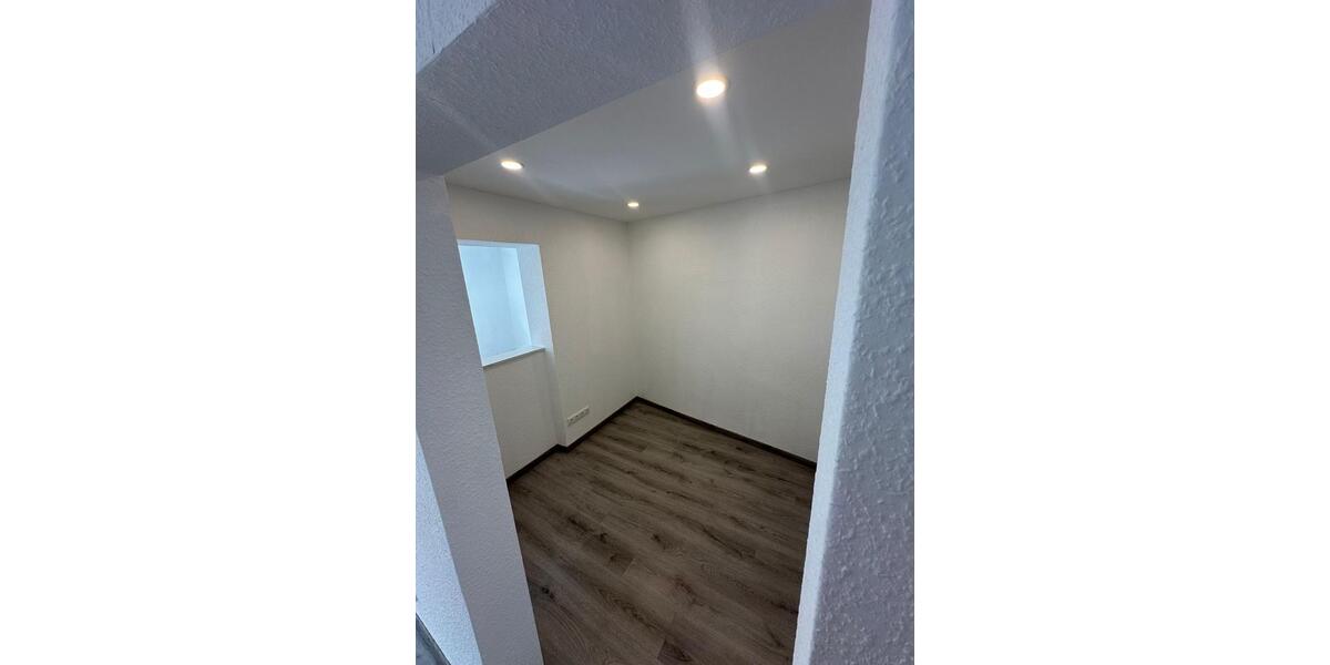 Erdgeschoßwohnung Werneck - 2.5 Zimmer, 85 m&sup2;, 980&euro; | Angebot:25886345