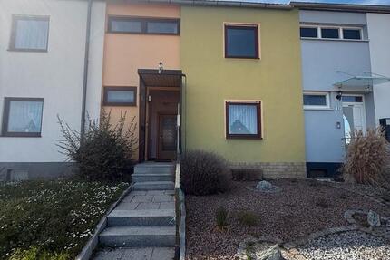 Haus Geldersheim - 4 Zimmer, 93 m&sup2;, 285.000&euro; | Angebot:26110818