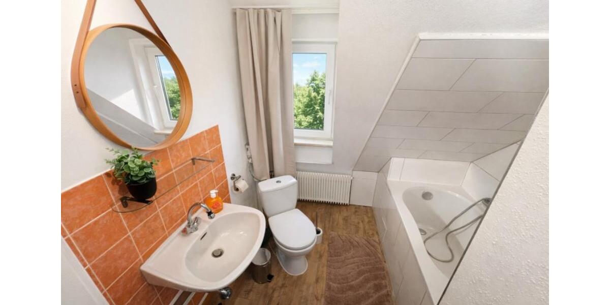 Etagenwohnung Schweinfurt Gartenstadt - 5 Zimmer, 103 m&sup2;, 500&euro; | Angebot:25323908