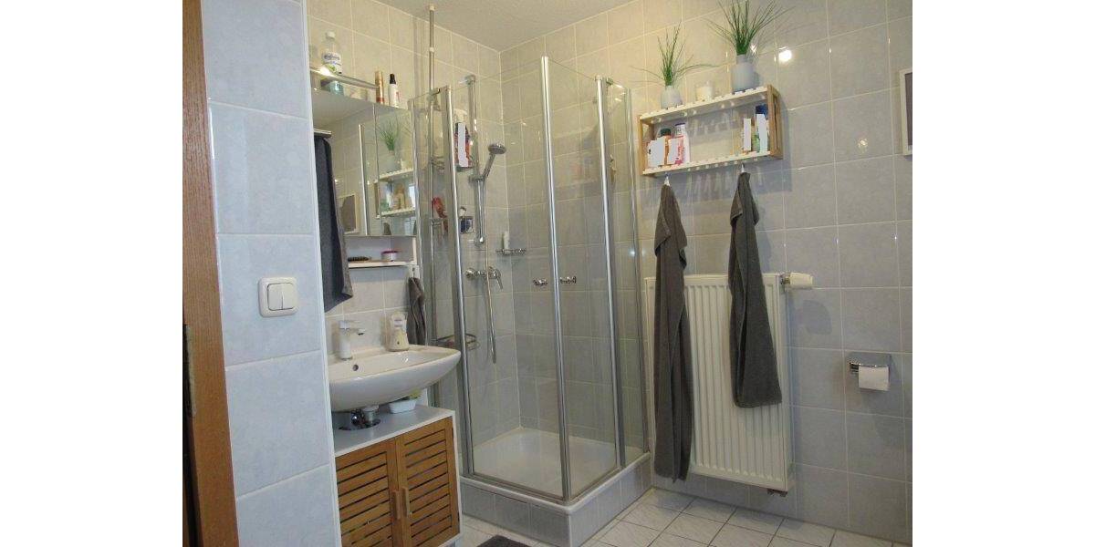 Etagenwohnung Schwebheim - 3 Zimmer, 77 m&sup2;, 650&euro; | Angebot:26065817