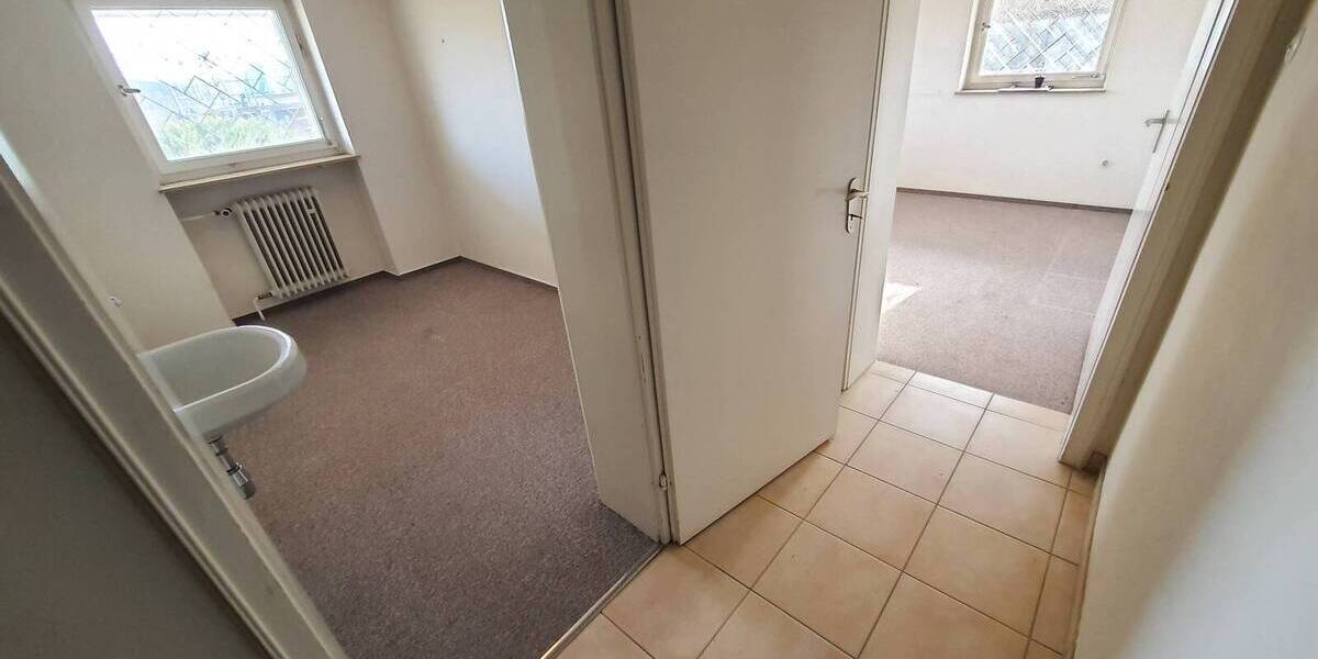 Einfamilienhaus Bad Kissingen - 8 Zimmer, 210 m&sup2;, 559.900&euro; | Angebot:25728102