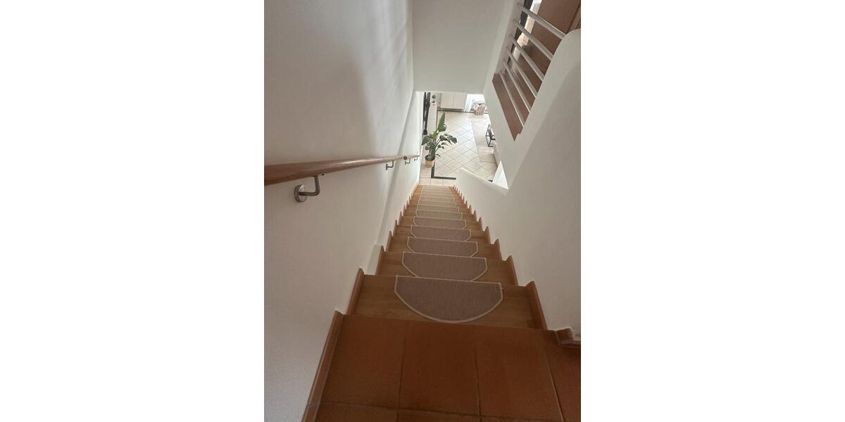 Etagenwohnung Wiesentheid - 4 Zimmer, 110 m&sup2;, 990&euro; | Angebot:26034272