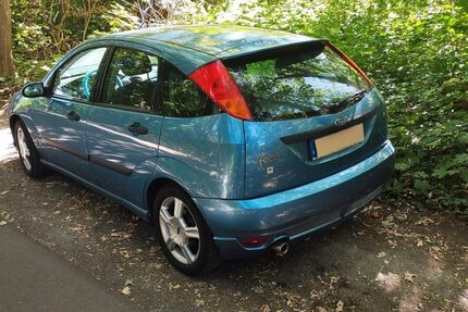 Ford Focus 86.000 km 2.990 &euro; Schweinfurt 97422