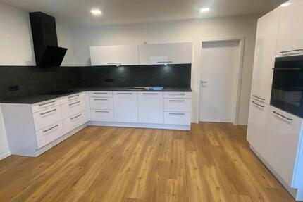 Wohnung Bad Kissingen - 3 Zimmer, 88 m&sup2;, 1.100&euro; | Angebot:26045173